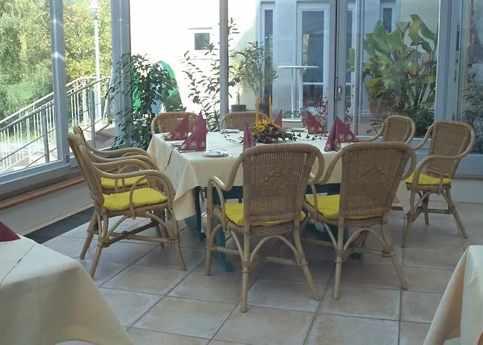 ホテル Rosenthaler Hof Kerzenheim