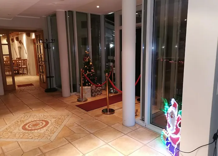 Rosenthaler Hof ホテル Kerzenheim